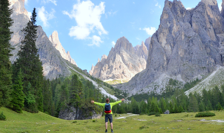 sassolungo loop hiking tour